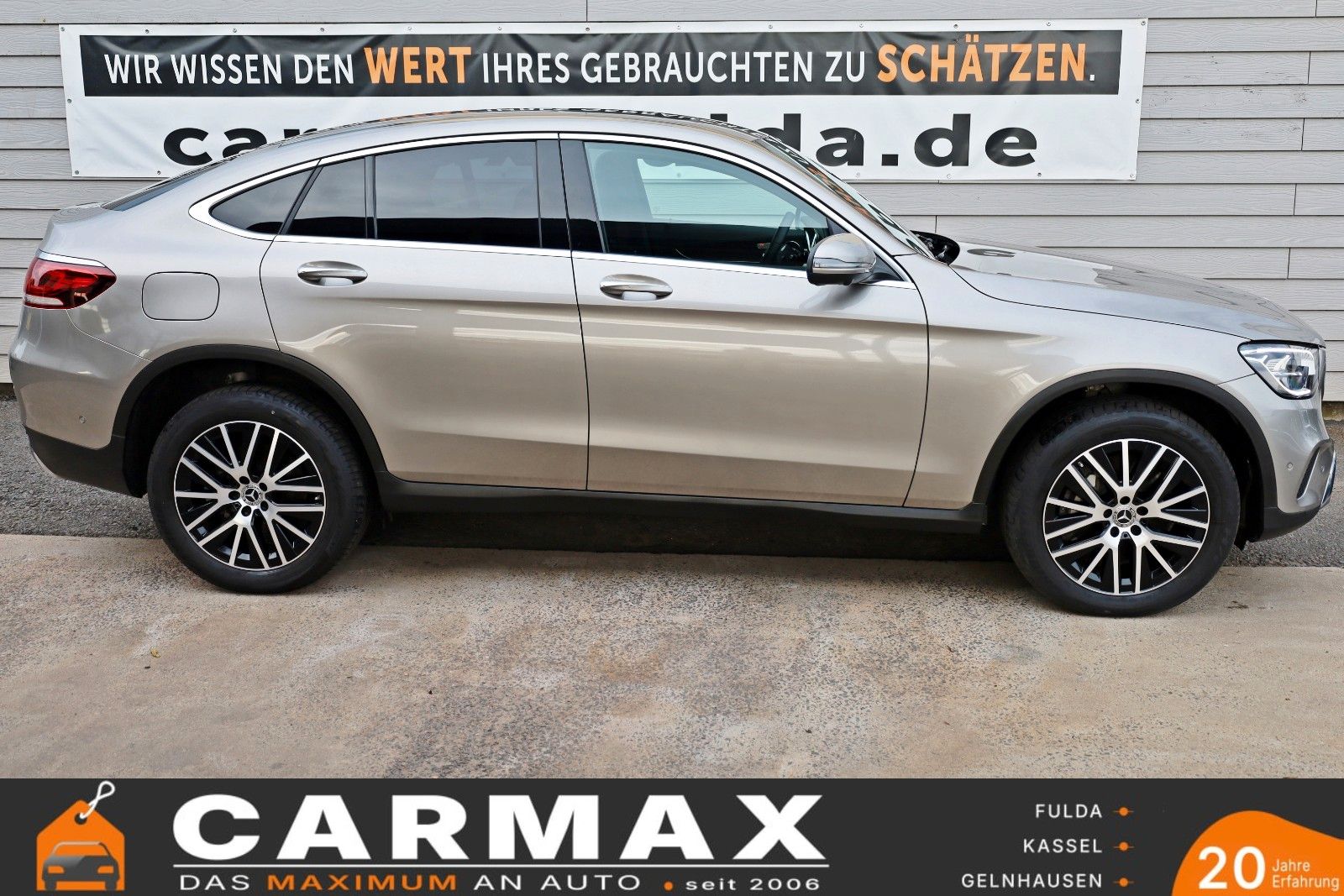 Fahrzeugabbildung Mercedes-Benz GLC 300 de 4M Coupe,Leder,Navi,360Kamera,ACC,SD
