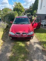Renault megan - gebrauchte Renault Clio aus dem Jahr 2001