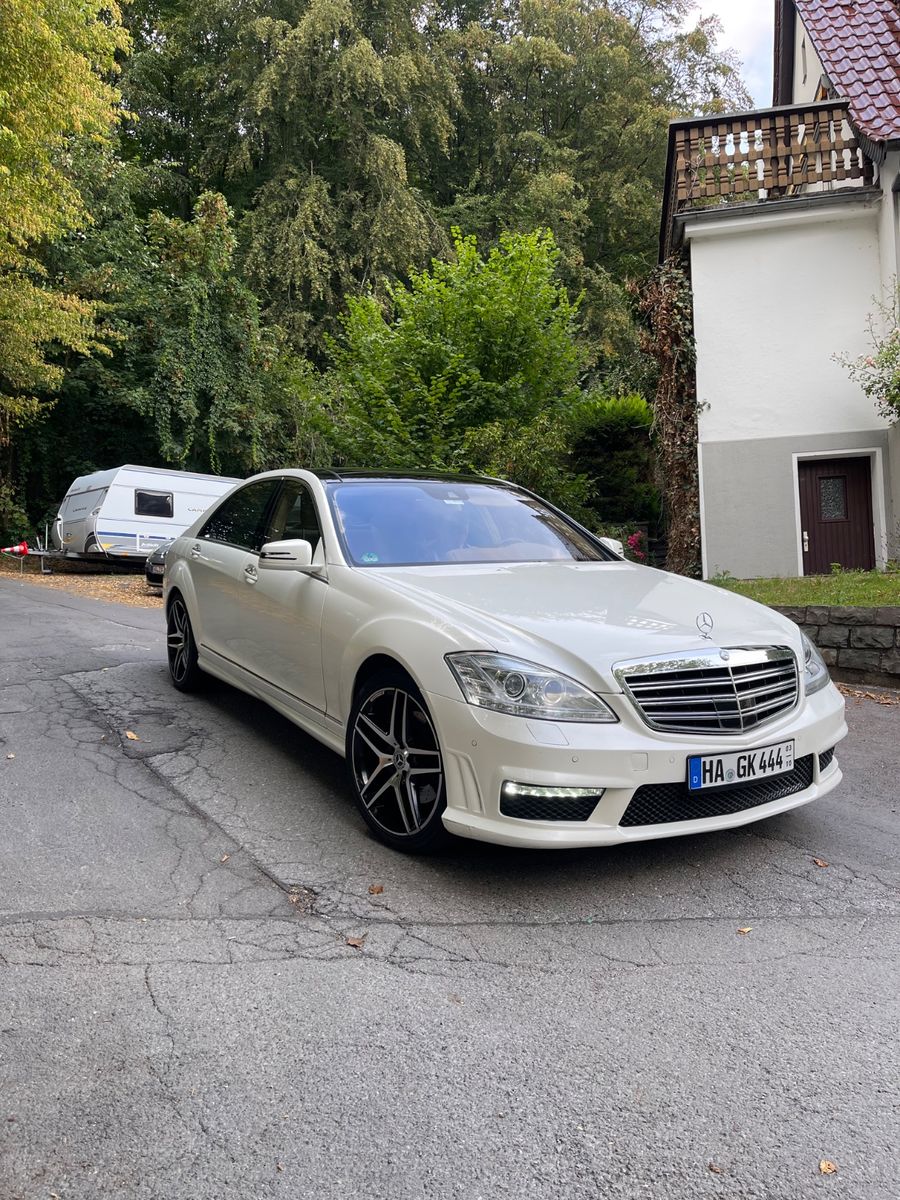 Mercedes-Benz S 550 S 550