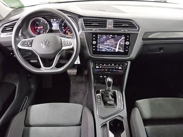 Volkswagen Tiguan - 5