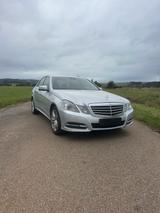 Mercedes-Benz Mercedes Benz E 350 CDI 4 Matic Limousine - Mercedes-Benz E 350 aus 2010: 4matic