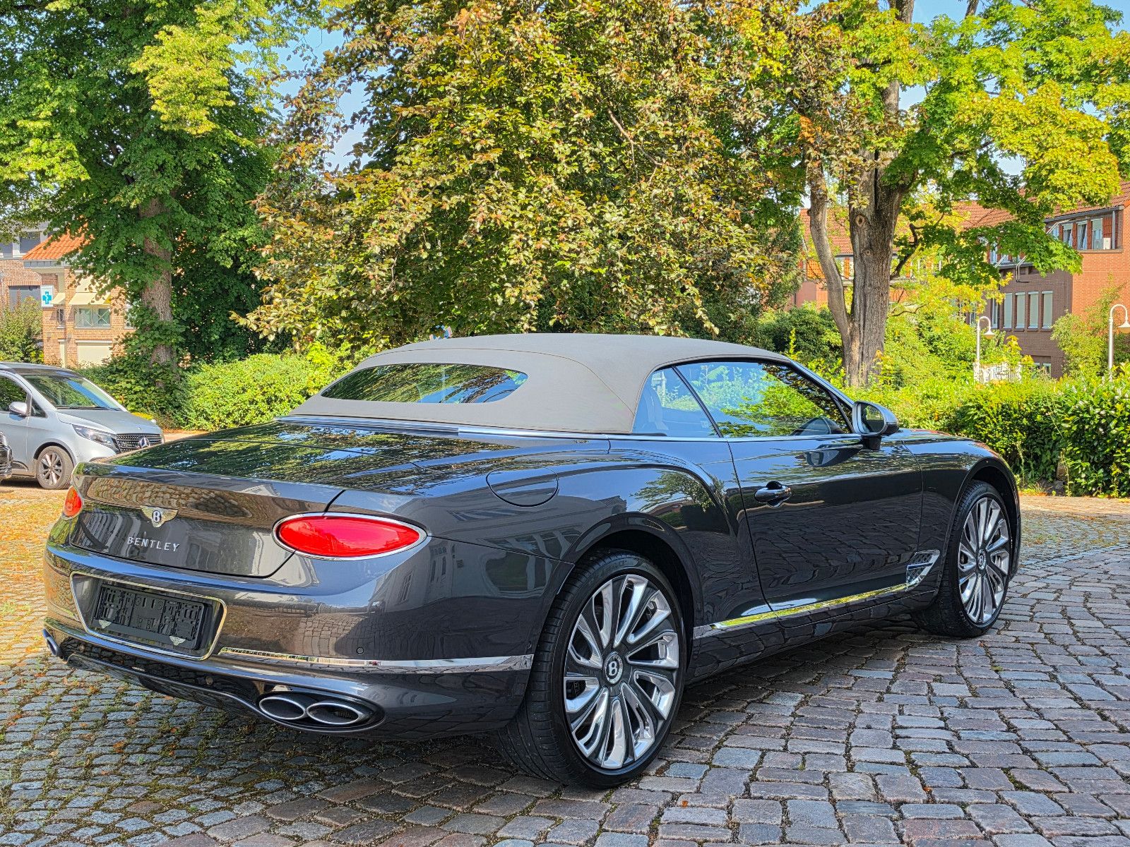 Bentley GTC Mulliner V8 NAIM ROTATING u.v.m. foto 5