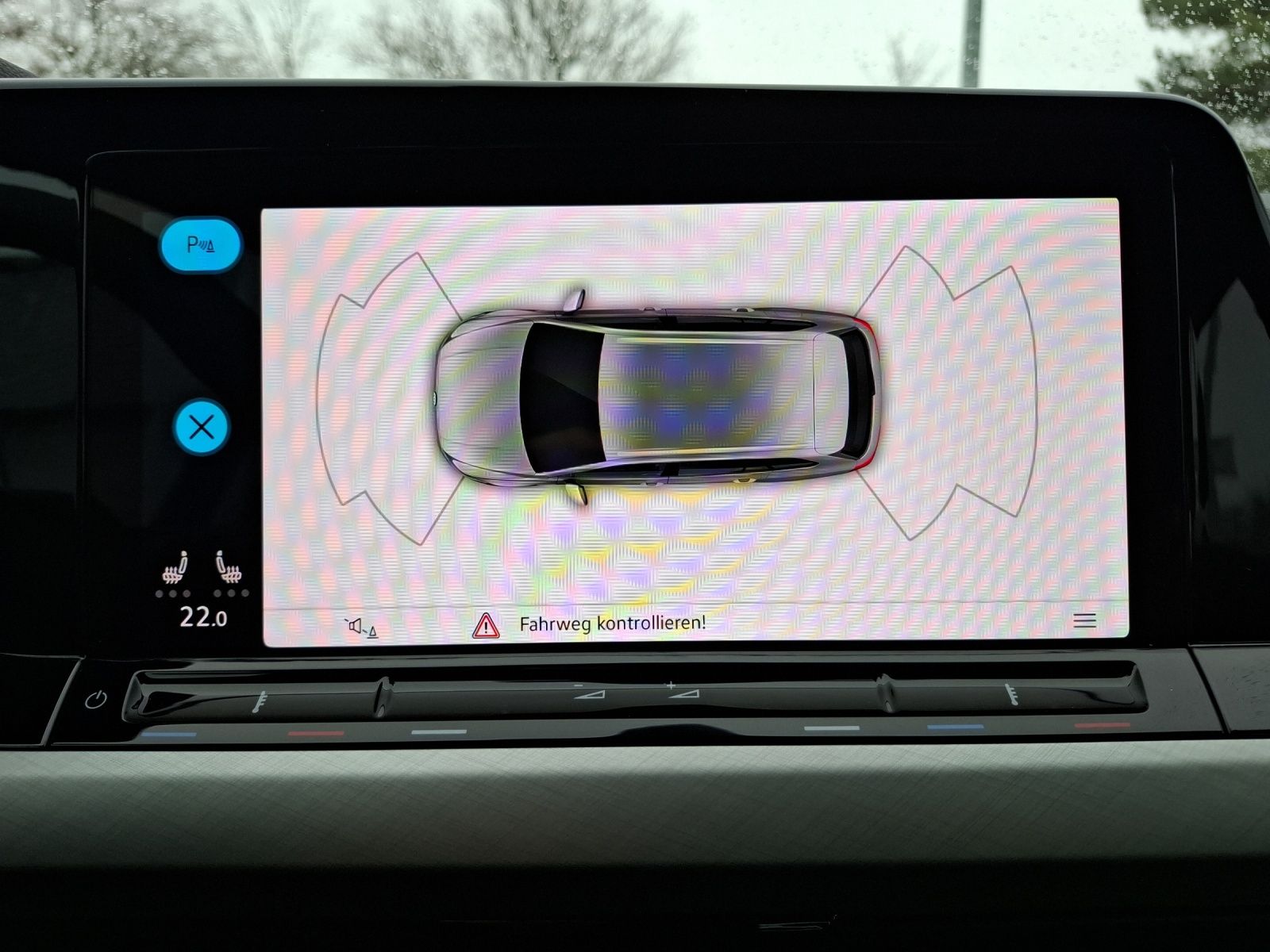 Fahrzeugabbildung Volkswagen Golf VIII Variant eTSI Life DSG LEDplus Navi AID