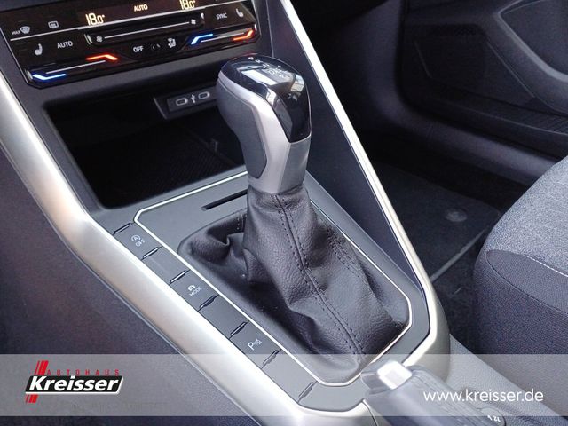 Polo 1.0 TSI Move ACC/IQ.LIGHT/RFK/SHZ/CARPLAYBC
