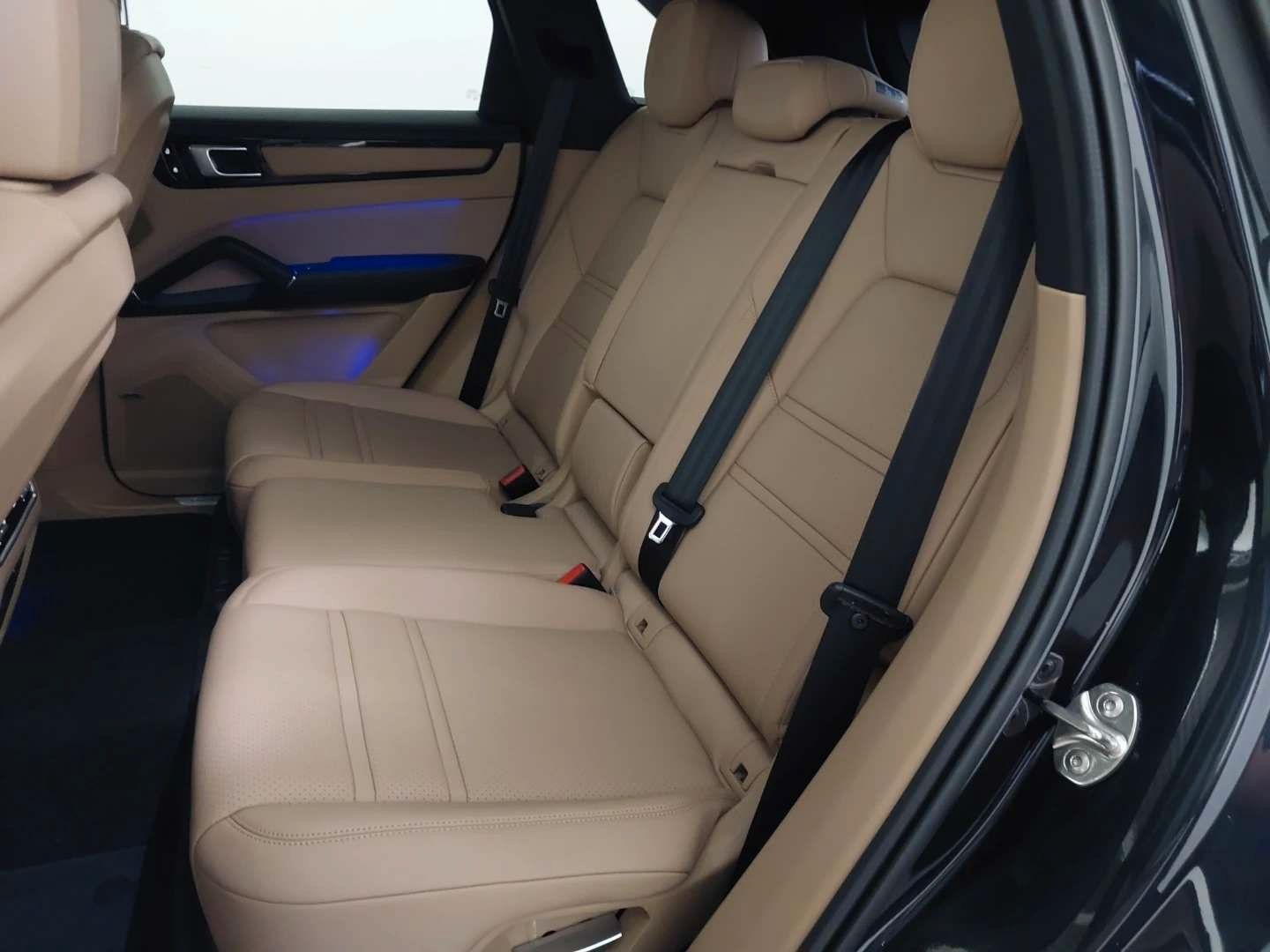 Fahrzeugabbildung Porsche Cayenne S Pano ACC Chrono BOSE HuD Memory 360°