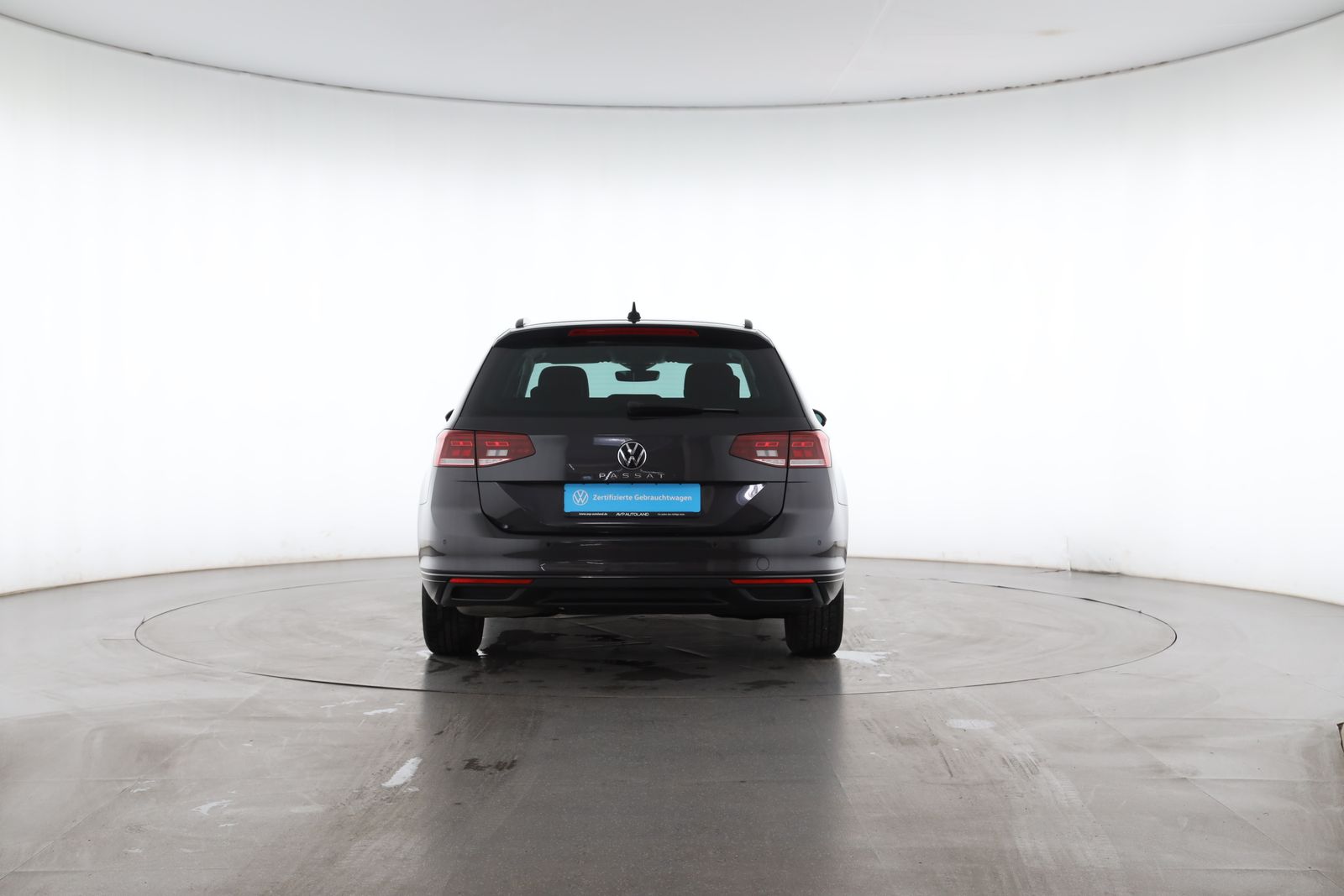 Volkswagen Passat Variant - Bild 6