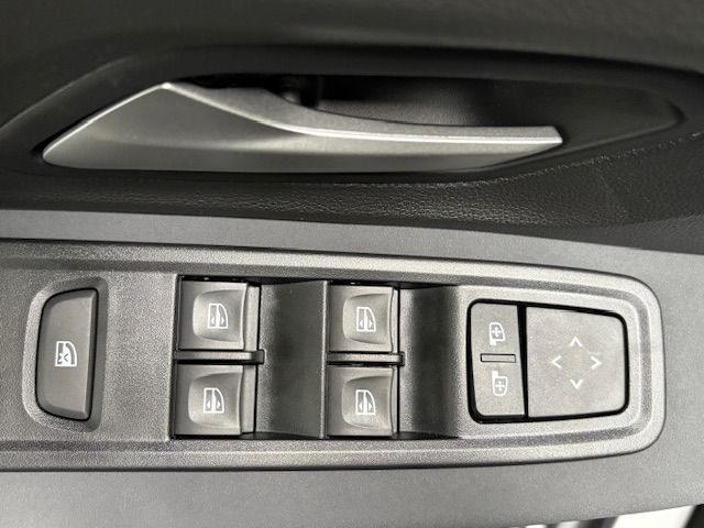 Fahrzeugabbildung Dacia Sandero Stepway Extreme TCe 110