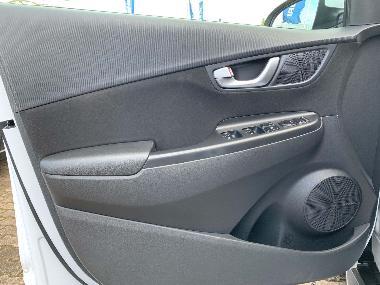 Fahrzeugabbildung Hyundai KONA 1.6 GDI Edition 30+ Hybrid AHK LED