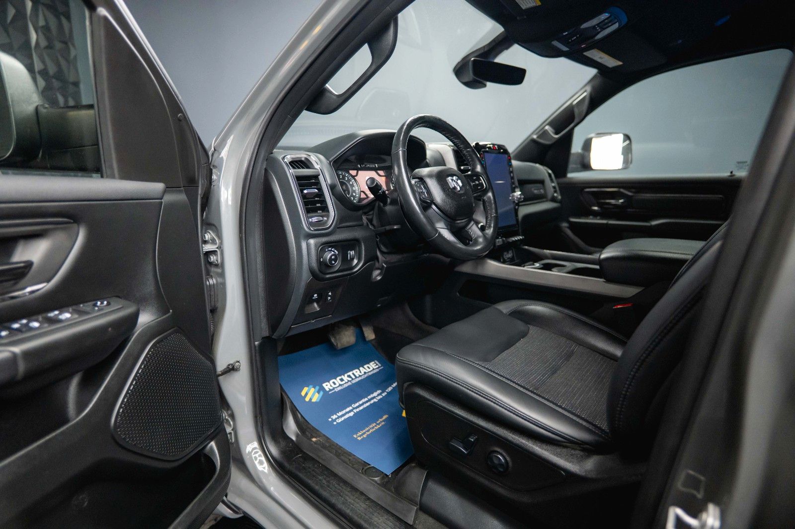 Fahrzeugabbildung Dodge RAM 5.7 V8 HEMI 4x4 Built to Serve LONG AxleLock