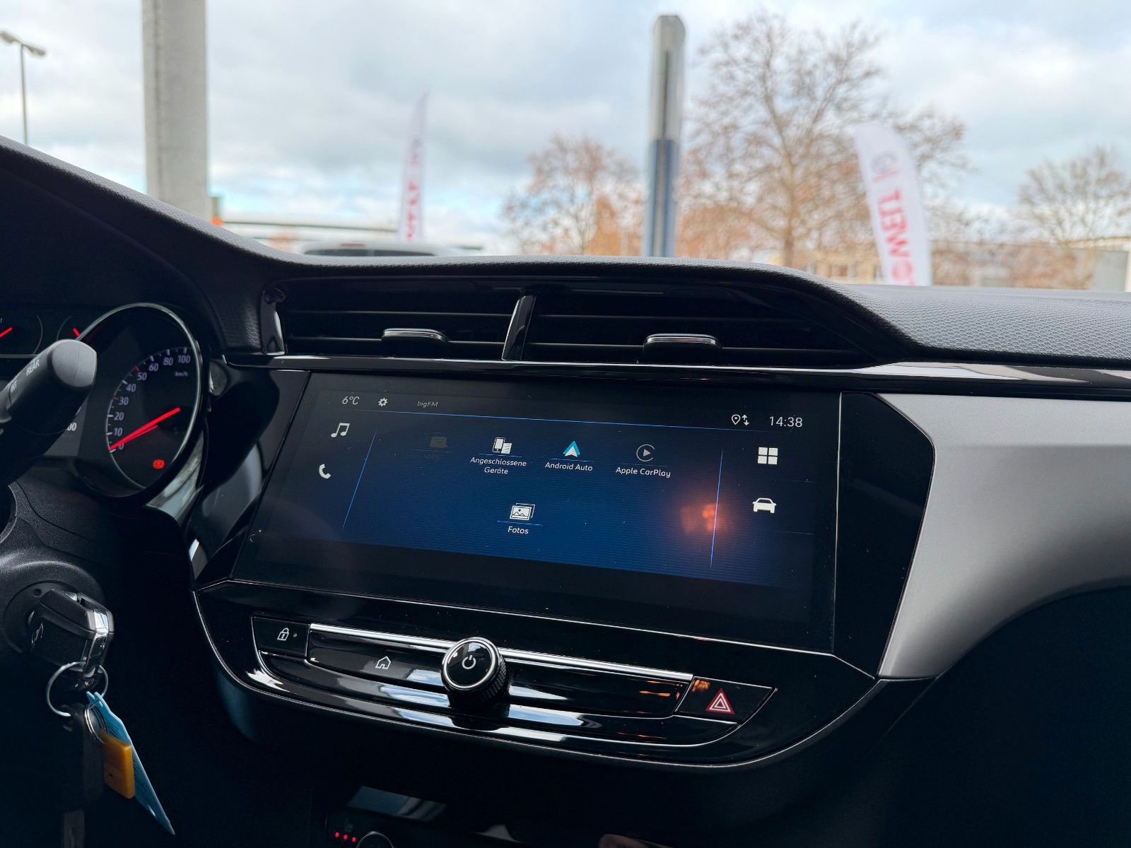 Fahrzeugabbildung Opel Corsa F Edition 100PS LED/Allwetter/Parkpilot!