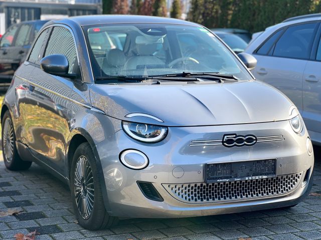 Fiat 500e La Prima #42kWh #AppleCarPlay #Spurhalte