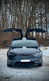 Tesla Model X Maximale Reichweite - - Tesla Model X von privat