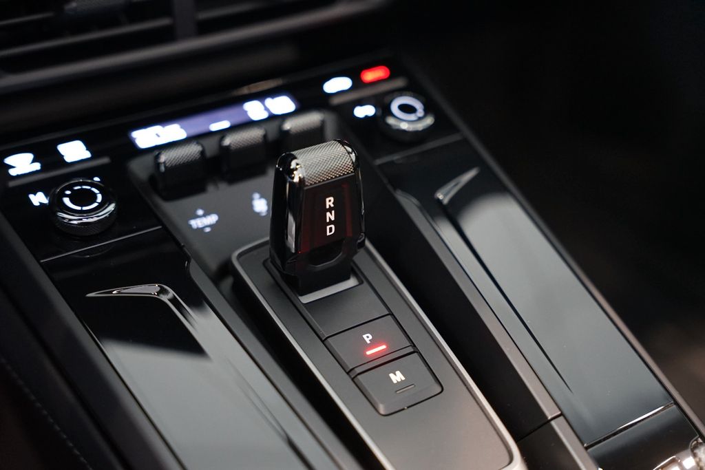 PORSCHE 992.2 Carrera GTS Cabriolet | InnoDrive | Carbon PORSCHE 992.2 Carrera GTS Cabriolet | InnoDrive | Carbon