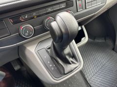 Fahrzeugabbildung Volkswagen T6.1 Transporter Lang 2.0 TDI DSG KLIMA NAVI