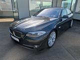 BMW 550i xDrive Fondent 360° Night Softc StHz DAB TV - BMW 550 mit Schiebedach