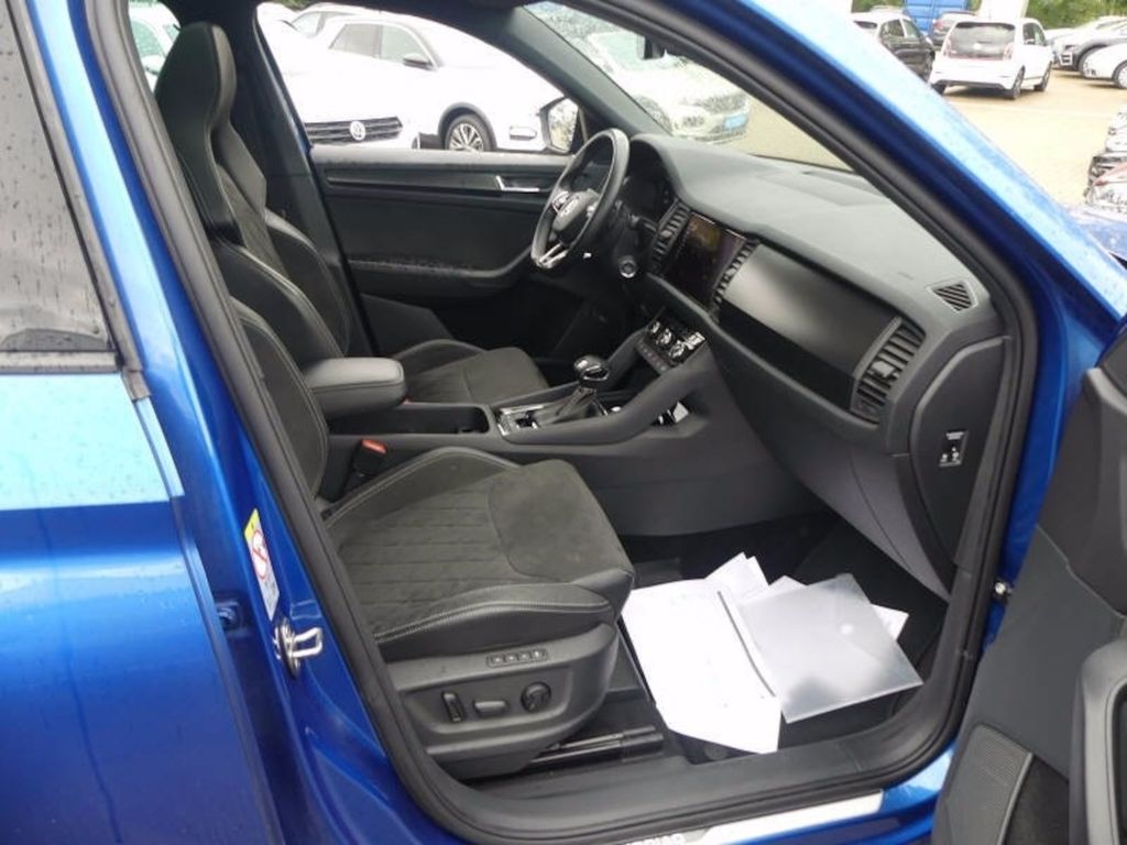 Skoda Kodiaq 4x4 SPORTL TDI DSG*PANO*ACC*LED*CAM*AHK*