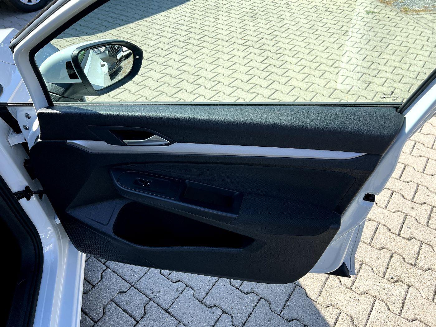 Volkswagen Golf VIII Variant 2.0 TDI Life *LED Navi ACC SHZ, миниатюра 20