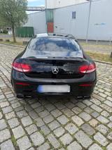 Mercedes-Benz C 400 4MATIC AMG-Line / Night-Paket - Mercedes-Benz C 400: Sportwagen