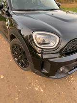 MINI Cooper SE Countryman - schwarze MINI Cooper SE Countryman