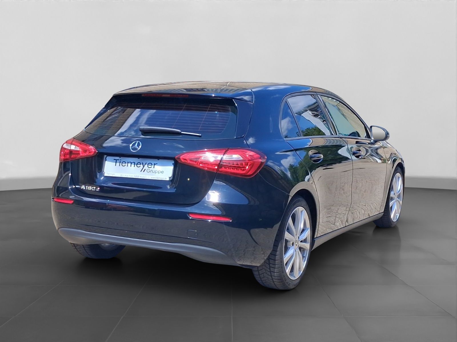 Mercedes-Benz A 180 d LM18 KAMERA foto 3