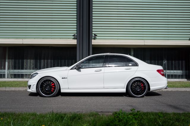 Mercedes-Benz C 63 AMG