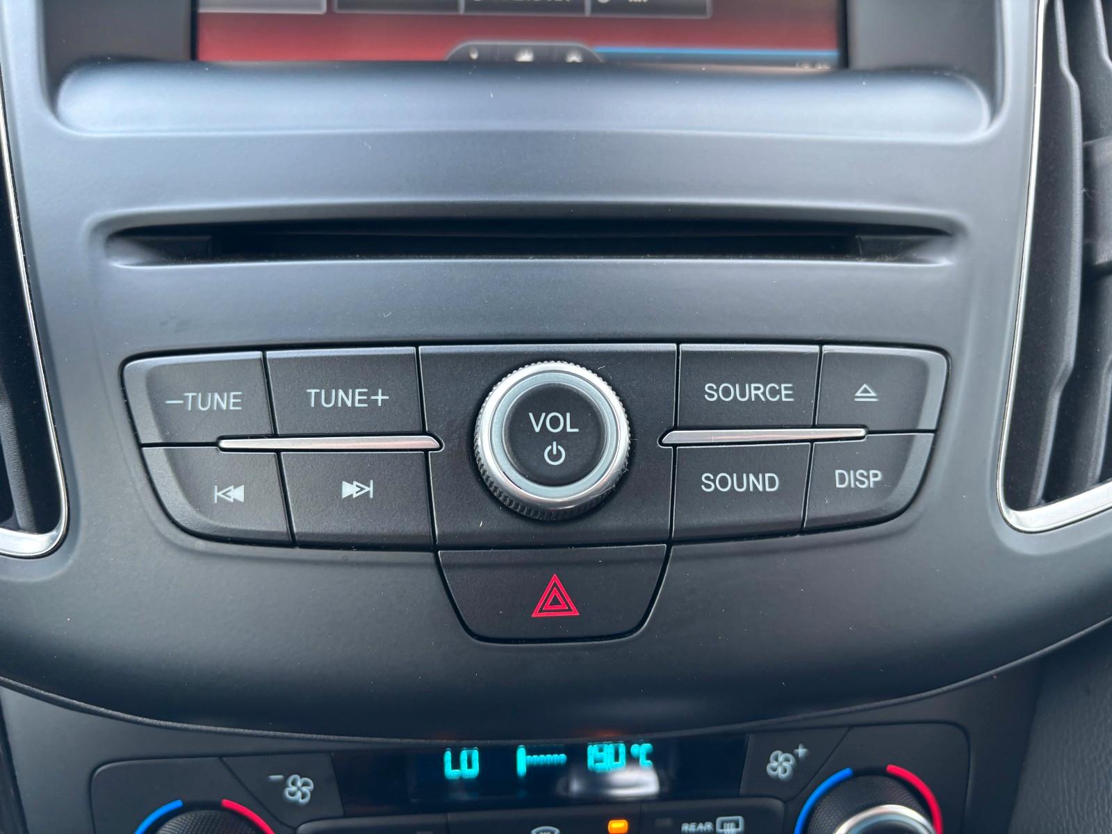 Ford Focus Turnier Titanium* Navigation *Automatik