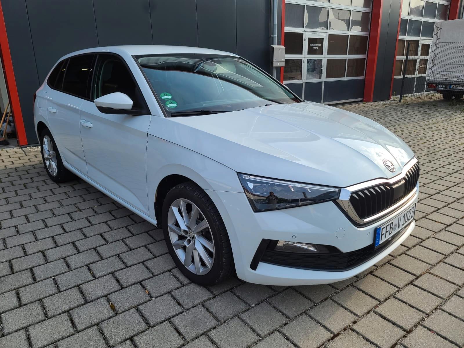 Skoda Scala 1.6 TDI DSG Style Navi PDC LED