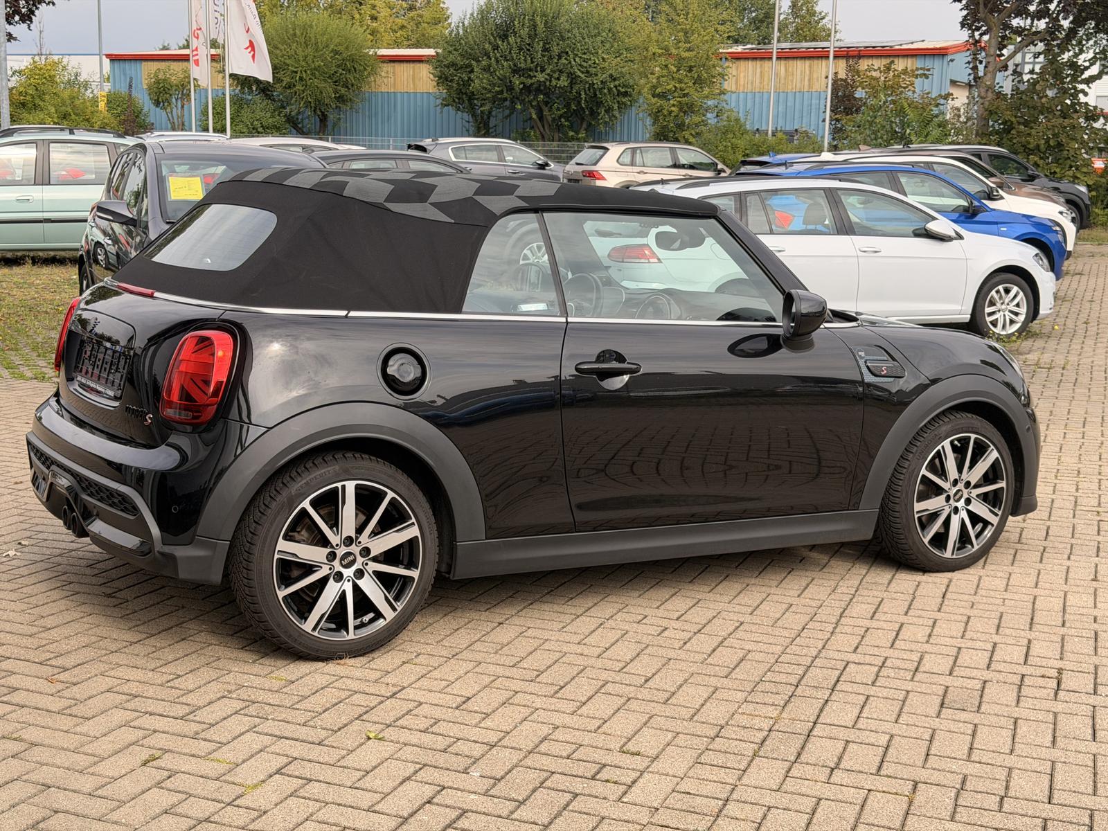 MINI Cooper S Cabrio Cooper S Cabrio Sidewalk Edition