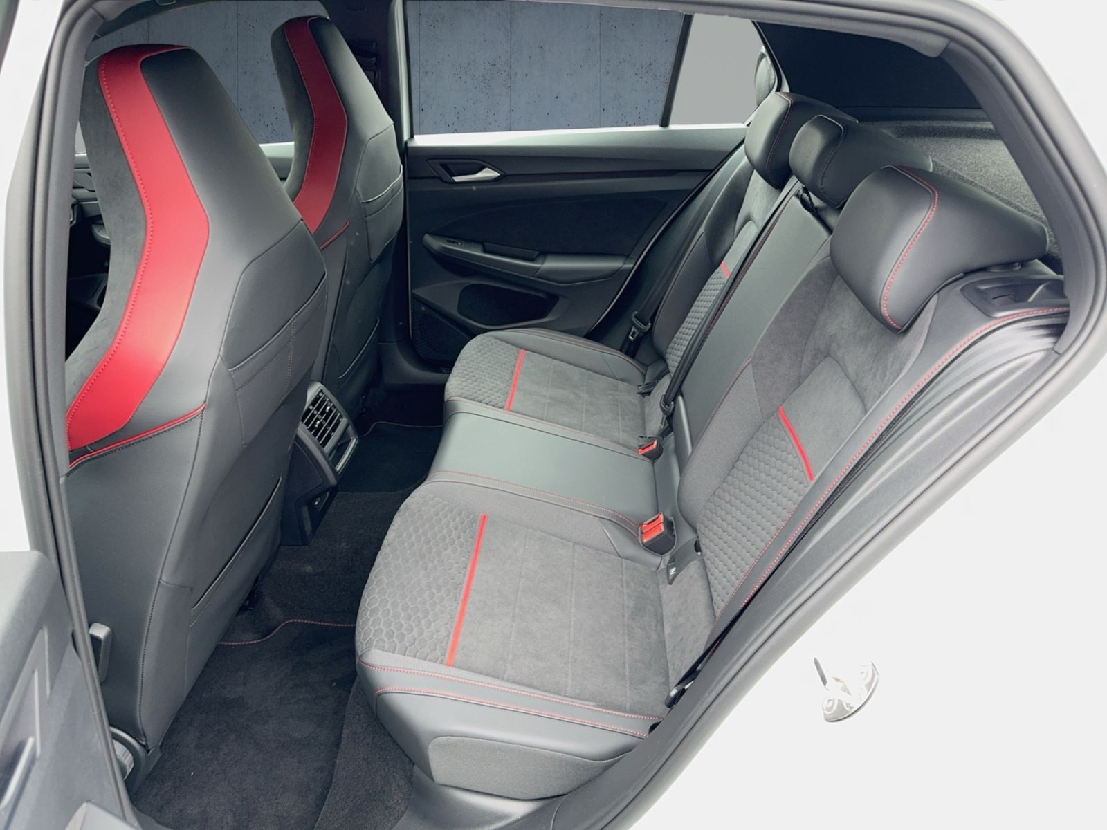 Volkswagen Golf - Bild 12