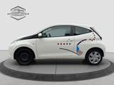 Toyota AYGO X-Play*1.HAND*SCHECKHEFT*GARANTIE*WARTUNG* - Toyota in Frankfurt (Main): Aygo