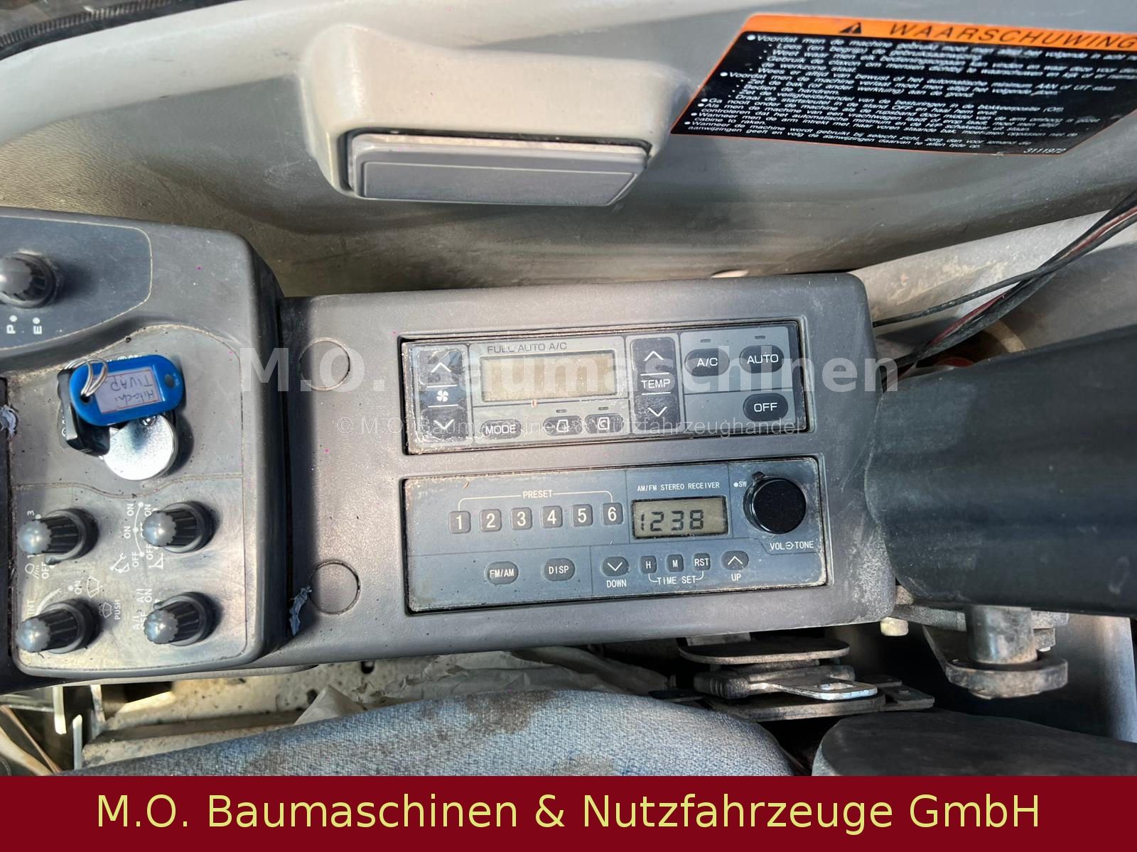 Fahrzeugabbildung Hitachi Zaxis 140 W - 3
