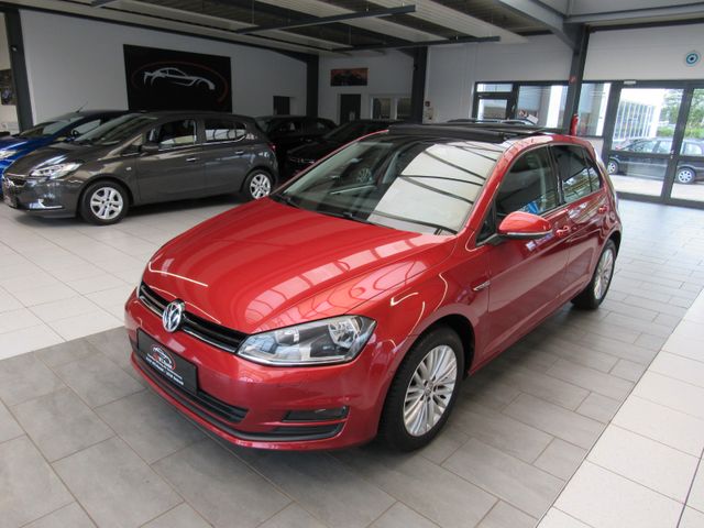 Volkswagen Golf VII Lim. Cup BMT/Panorama-Dach/Navi