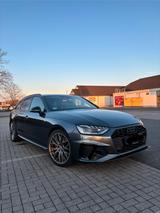 Audi A4 45 TFSI S tronic quattro Sline 8-fach bereift - Audi A4: Kombi, Sline