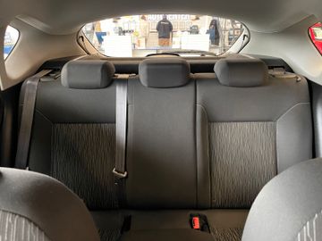 MYAUTOCENTER – Gebraucht- und Jahreswagen mit Werkstattservice in Pfaffenhofen Opel Astra J Lim. 5-trg. Selection *Klima*Navi*SHZ*