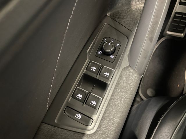 Tiguan Allspace R-Line 4Motion 2.0 TDI DSG 7-SIT