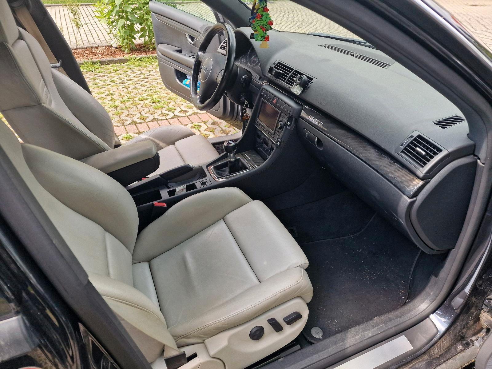 Audi S4 2004 — photo 8