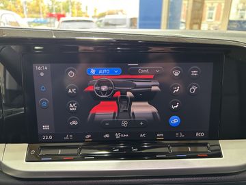 Ford Grand Tourneo Connect PHEV Titanium