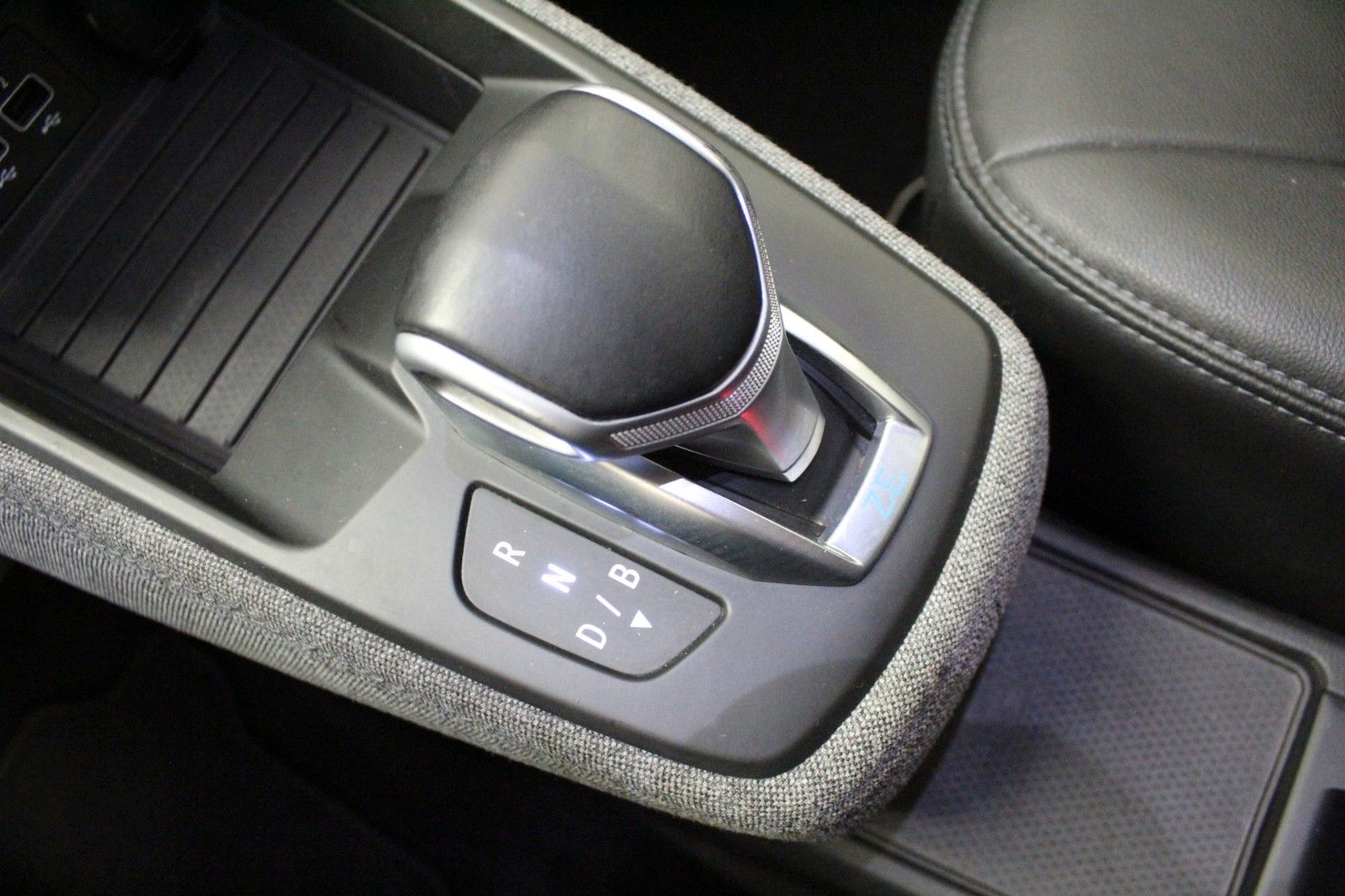 Fahrzeugabbildung Renault ZOE E-Tech *Intens 135*Winterpaket*