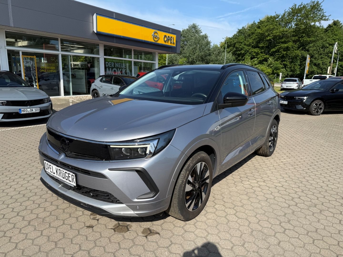 Fahrzeugabbildung Opel Grandland Ultimate SHZ+LHZ+Kamera+elek.Heck