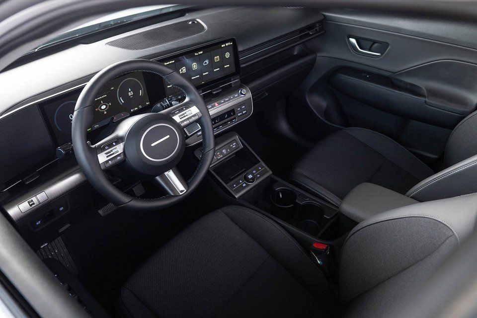 Fahrzeugabbildung Hyundai KONA Elektro 48,4kWh TREND Assi BOSE el. Heckkla