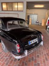 Mercedes-Benz 190 Ponton Classic,  durchgehende  SItzbank - Mercedes-Benz Gebrauchtwagen von 1961