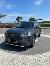 Toyota RAV4 2.5 Hybrid 4x2 Lounge - Toyota RAV 4 in Rostock