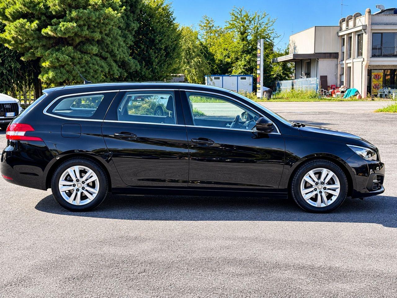 Peugeot 308 BlueHDi 100 CV