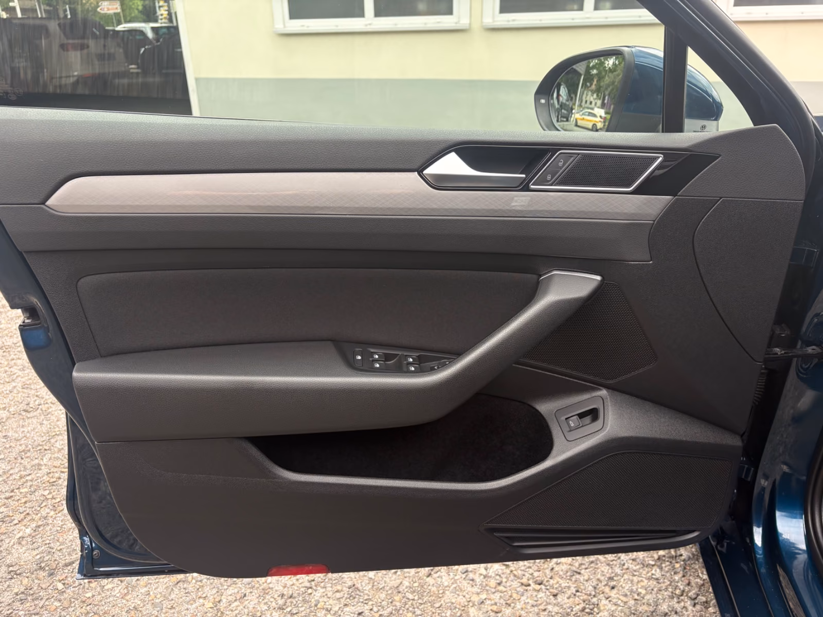 Volkswagen Passat Variant DSG Business Matrix/Kamera/Massag, миниатюра 11