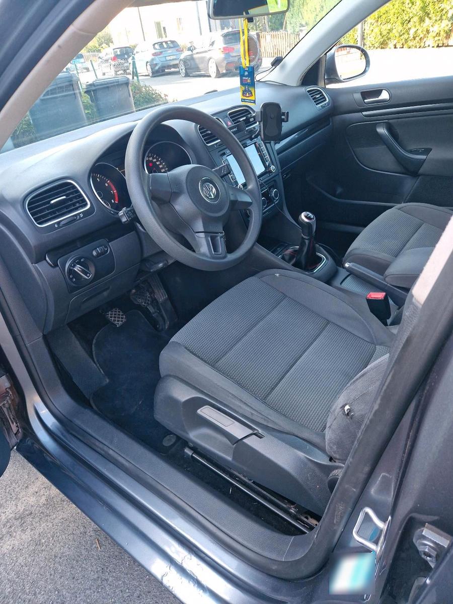Volkswagen Golf 2010 — photo 5