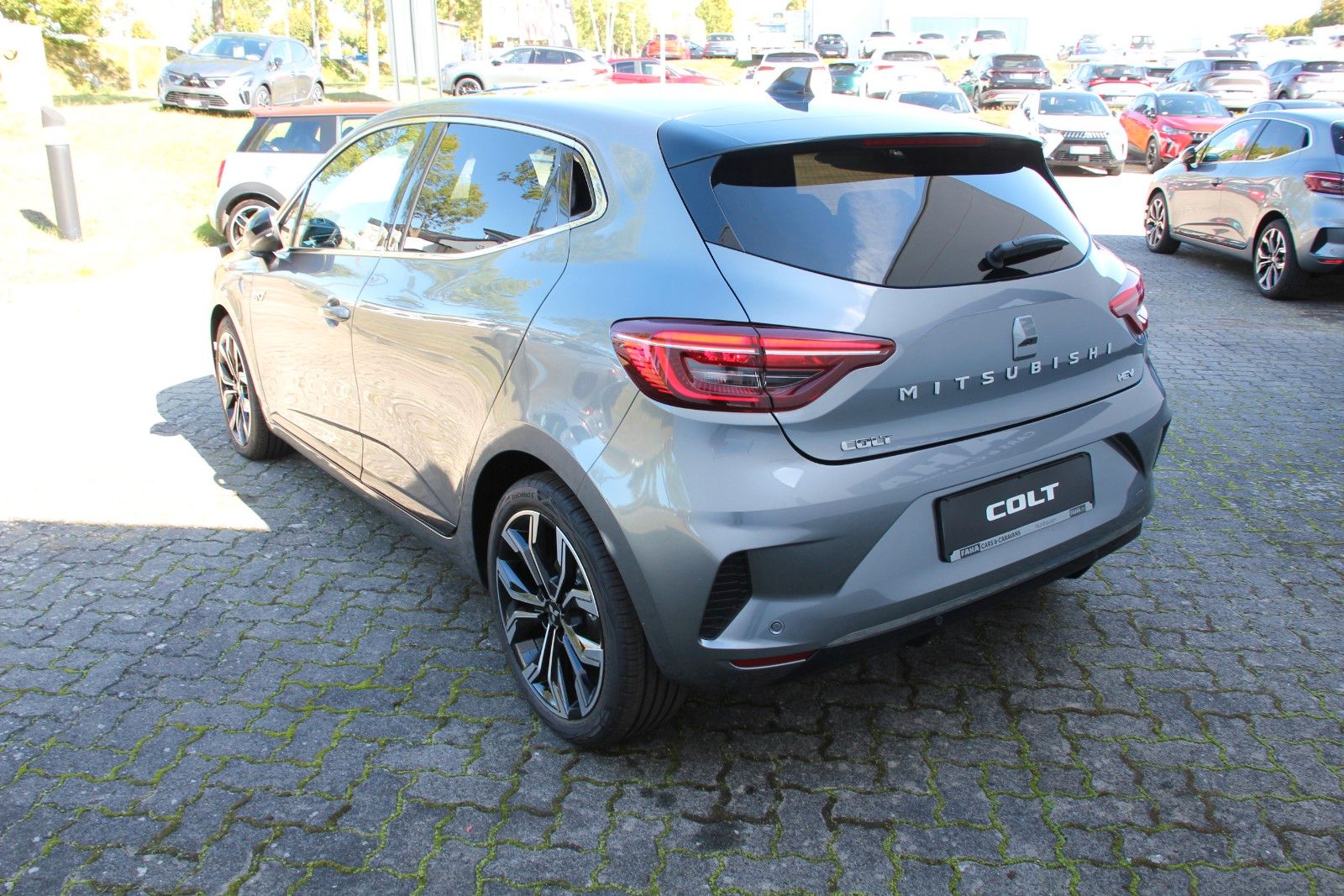Fahrzeugabbildung Mitsubishi Colt Select Hybrid