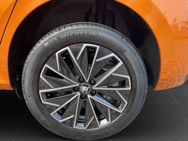 Skoda Kamiq 1.0 TSI Tour *2xPDC*CAM*DAB*MATRIX*SHZ*TEL