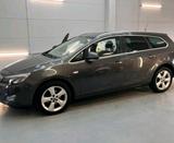Opel Astra 1.4 Turbo - Opel Astra aus 2011: Turbo
