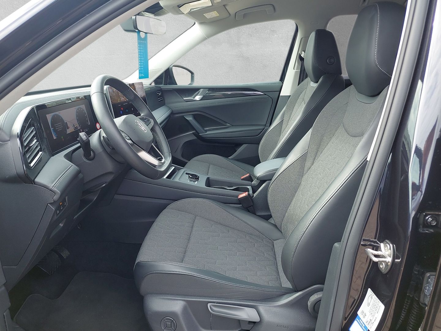 Volkswagen Tiguan 2.0 TDI Life AHK-klappbar Navi digitales foto 5
