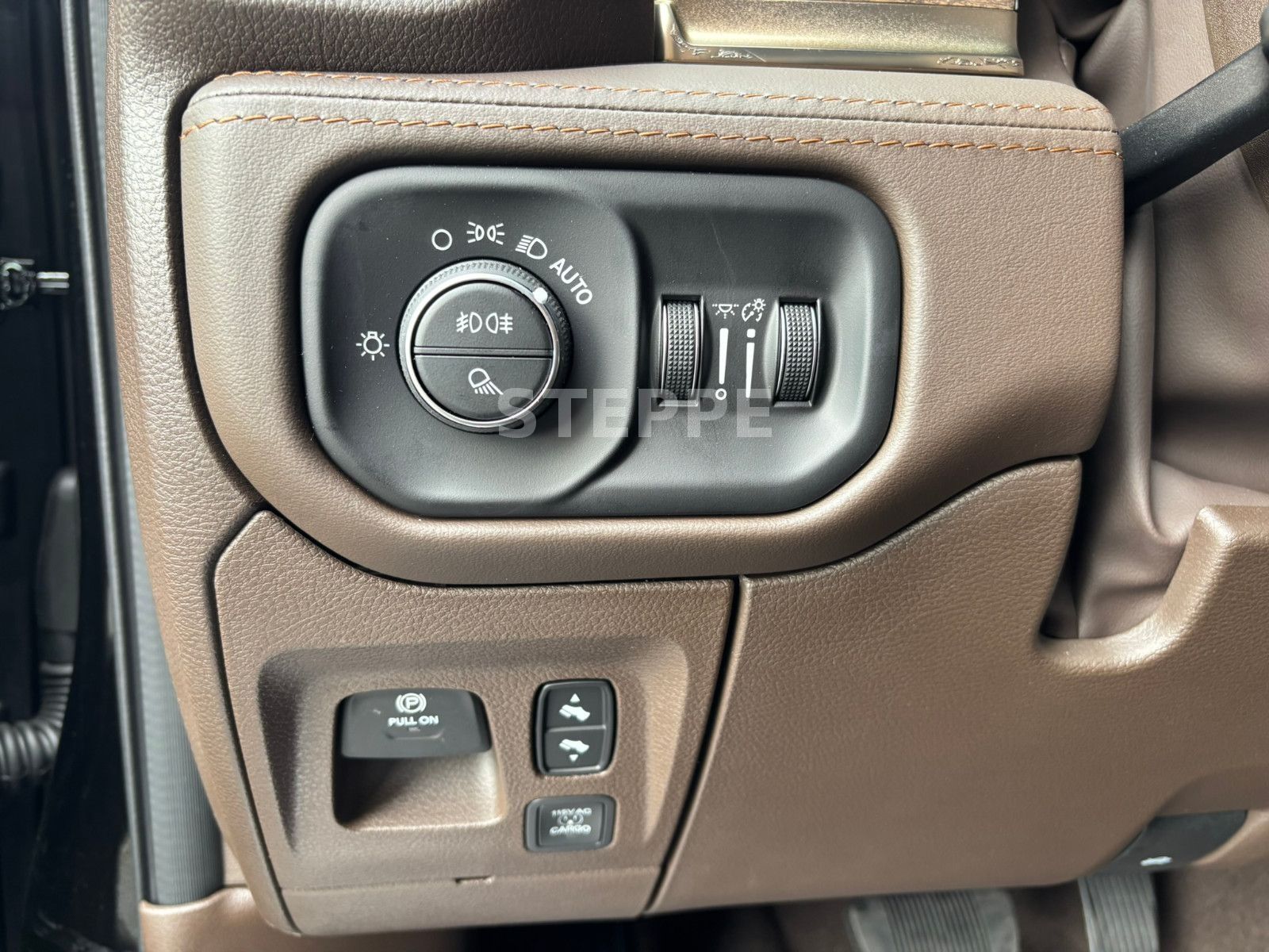 Dodge 2026 RAM 1500 Limited Longhorn 5,7LV8 Rambox